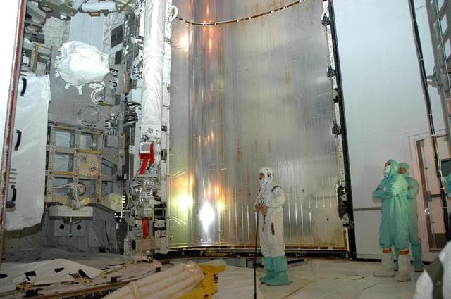 NASA image: KSC-07pd2049