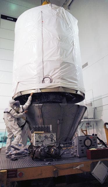 NASA image: KSC-07pd2065