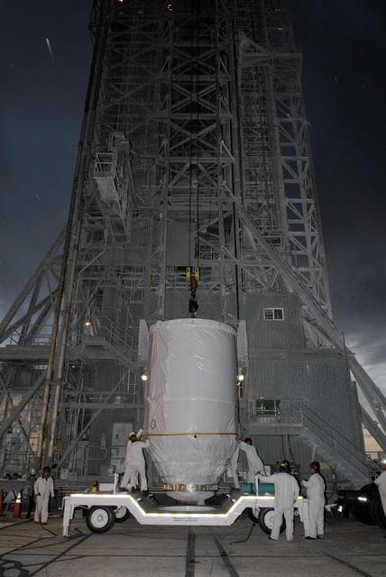 NASA image: KSC-07pd2074