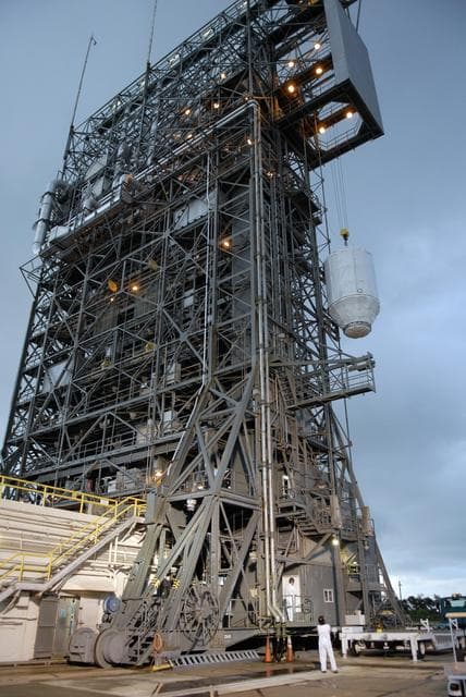 NASA image: KSC-07pd2076