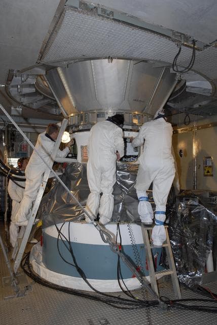NASA image: KSC-07pd2082