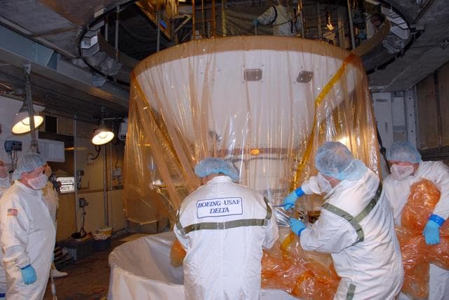 NASA image: KSC-07pd2096