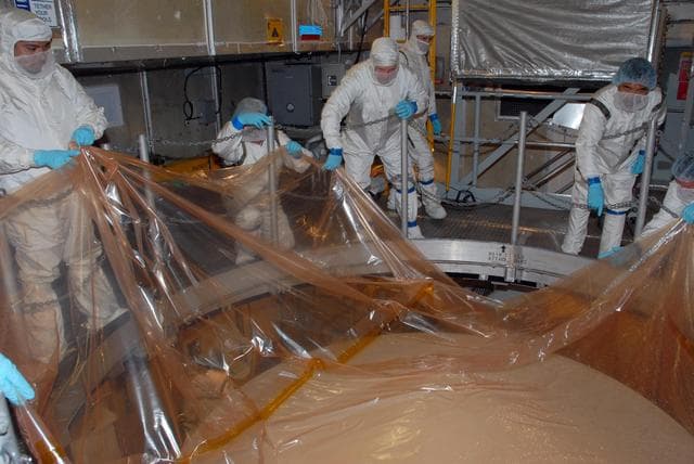 NASA image: KSC-07pd2097