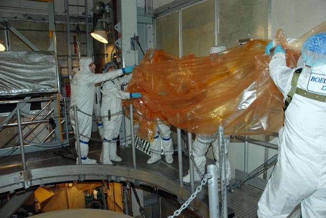 NASA image: KSC-07pd2098