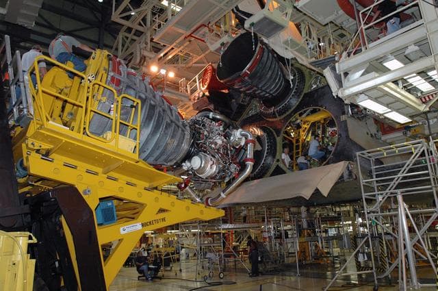 NASA image: KSC-07pd2102
