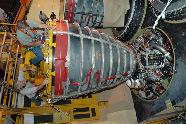 NASA image: KSC-07pd2107