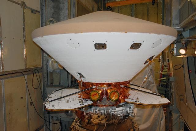 NASA image: KSC-07pd2112