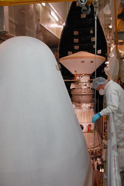 NASA image: KSC-07pd2116