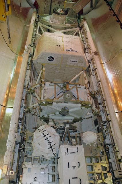 NASA image: KSC-07pd2119