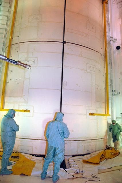 NASA image: KSC-07pd2124