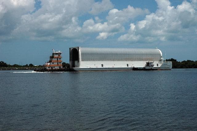 NASA image: KSC-07pd2128