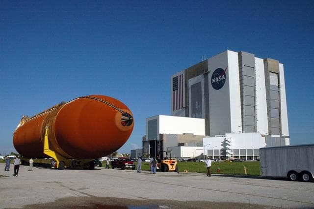 NASA image: KSC-07pd2138