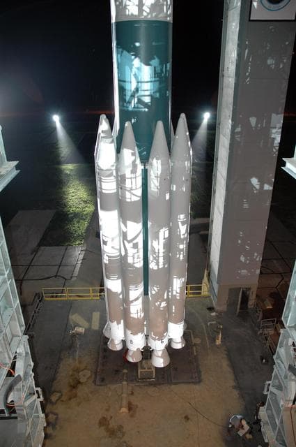 NASA image: KSC-07pd2167