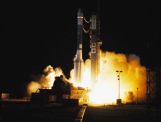NASA image: KSC-07pd2177