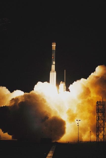 NASA image: KSC-07pd2179