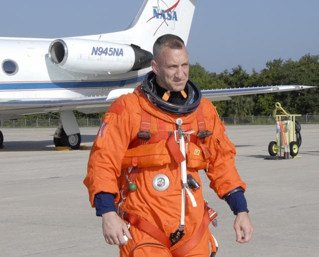 NASA image: KSC-07pd2186