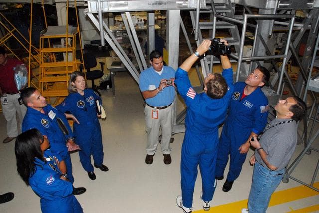 NASA image: KSC-07pd2201