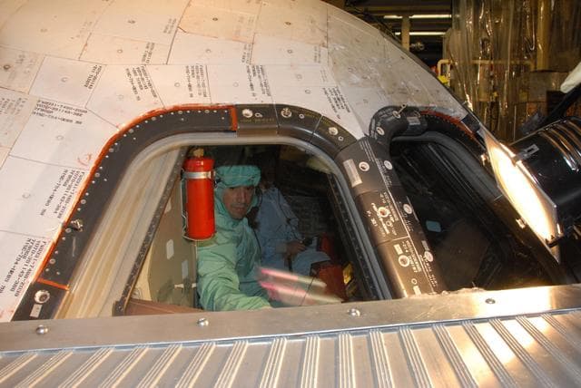 NASA image: KSC-07pd2219