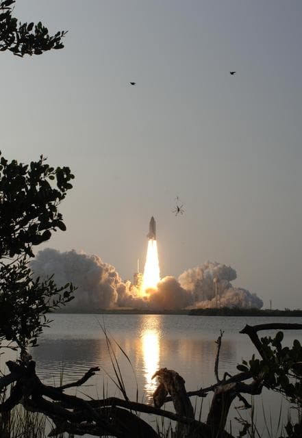 NASA image: KSC-07pd2258