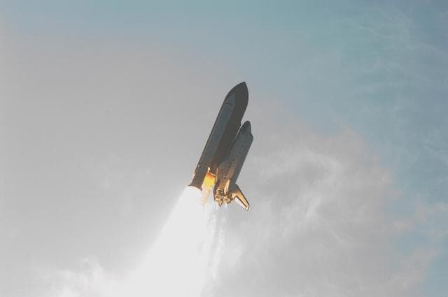 NASA image: KSC-07pd2266