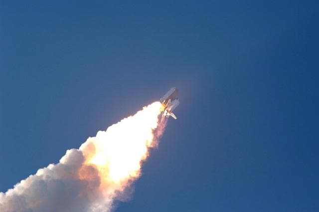 NASA image: KSC-07pd2267