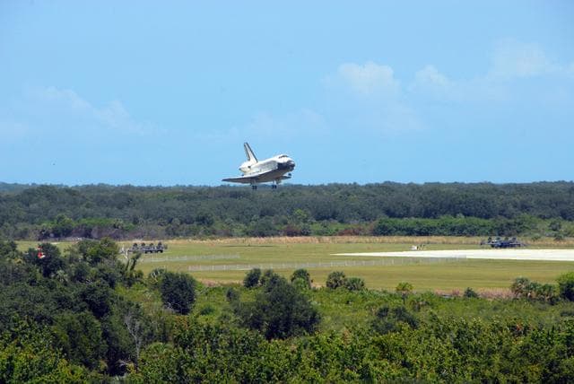 NASA image: KSC-07pd2308