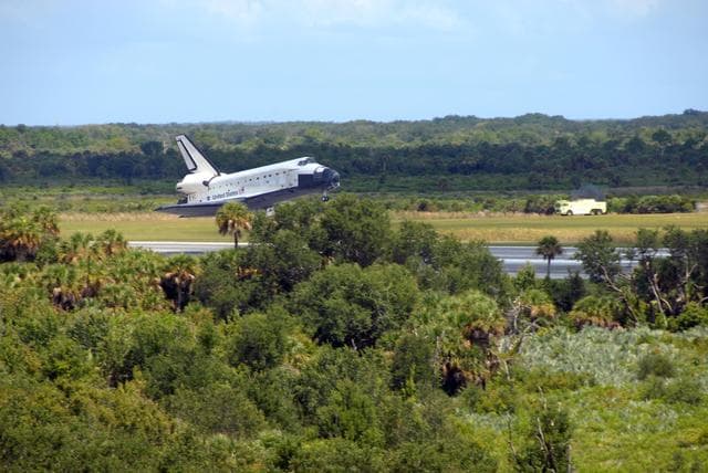 NASA image: KSC-07pd2309