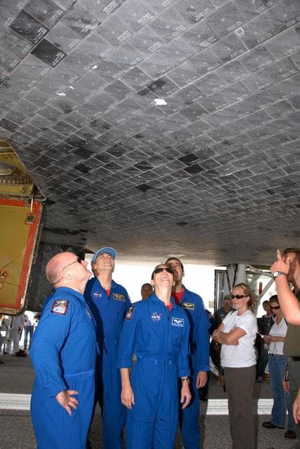 NASA image: KSC-07pd2340