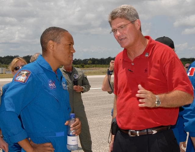 NASA image: KSC-07pd2343