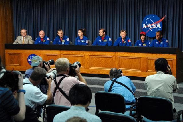NASA image: KSC-07pd2347