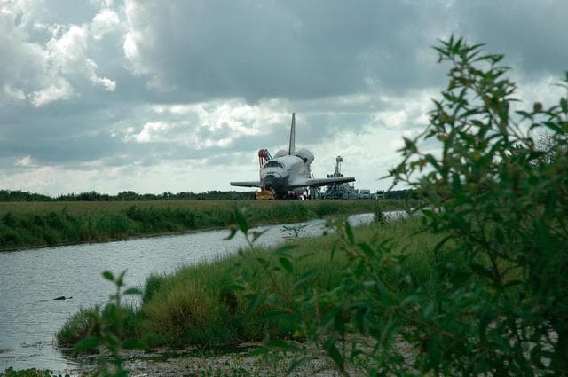 NASA image: KSC-07pd2359