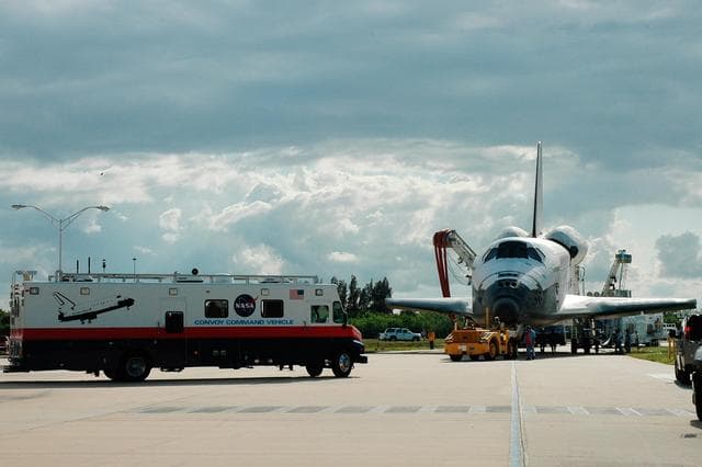 NASA image: KSC-07pd2362