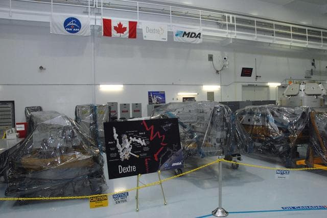 NASA image: KSC-07pd2367