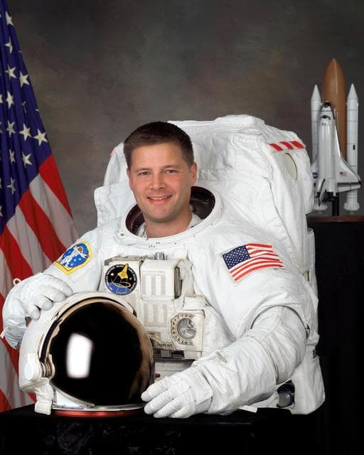 NASA image: KSC-07pd2388