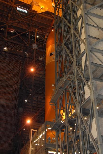 NASA image: KSC-07pd2389