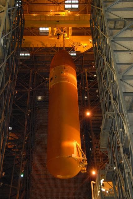 NASA image: KSC-07pd2391