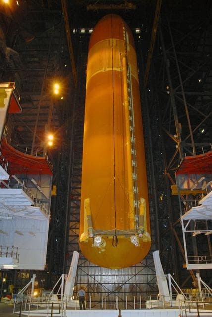 NASA image: KSC-07pd2394