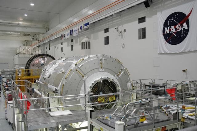 NASA image: KSC-07pd2446