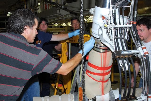 NASA image: KSC-07pd2491