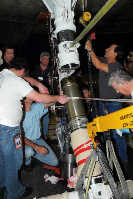 NASA image: KSC-07pd2493