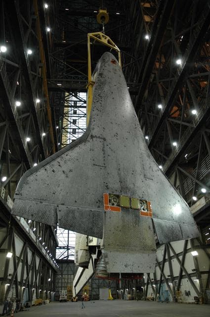NASA image: KSC-07pd2551