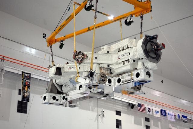 NASA image: KSC-07pd2562