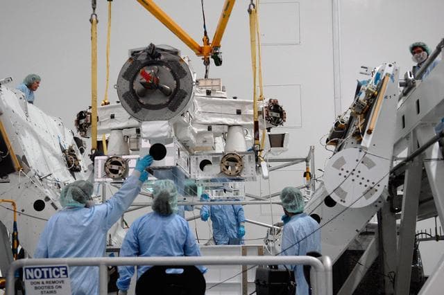 NASA image: KSC-07pd2567