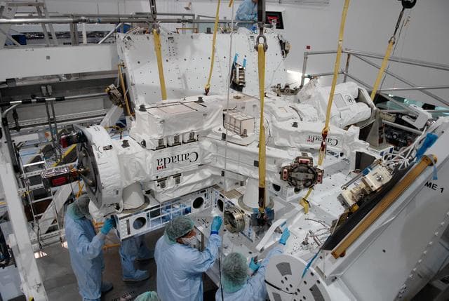 NASA image: KSC-07pd2568