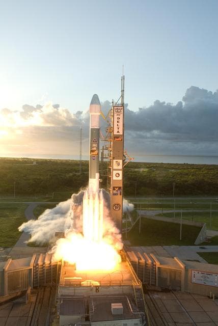 NASA image: KSC-07pd2588