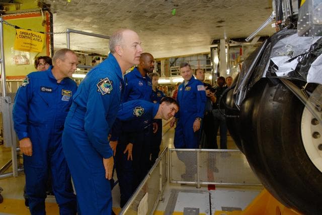 NASA image: KSC-07pd2608