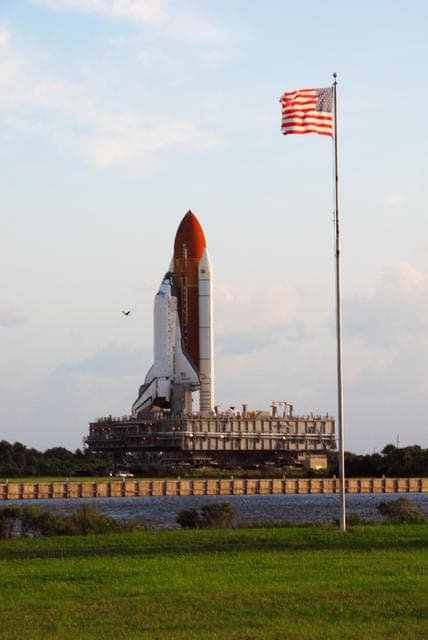 NASA image: KSC-07pd2622