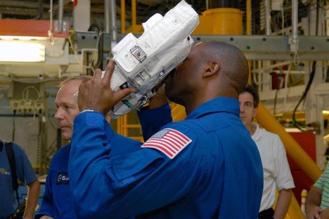 NASA image: KSC-07pd2641