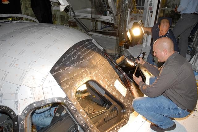 NASA image: KSC-07pd2646