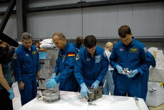 NASA image: KSC-07pd2651